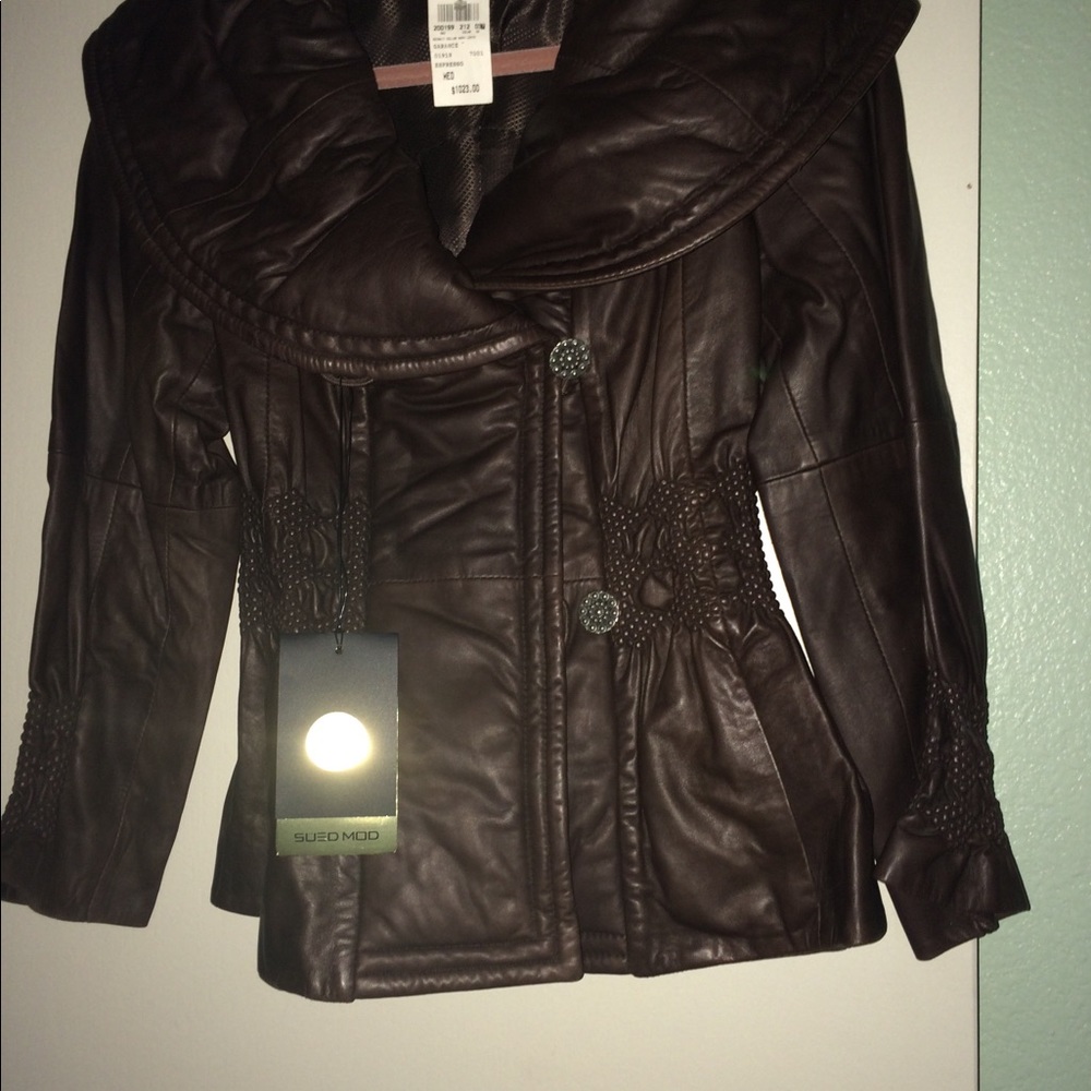 Leather jacket - Picture 3 of 3